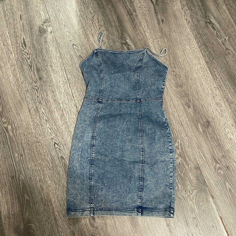 Cute dress NEW